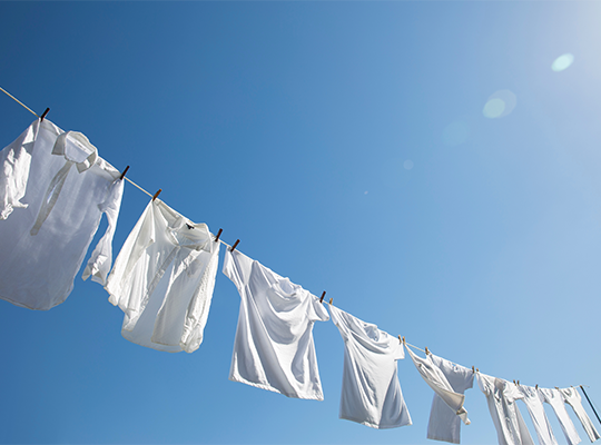 漂白剤で洗濯物が白くなる理由、化学反応式について解説【高校生の身近な科学】　│リケラボ