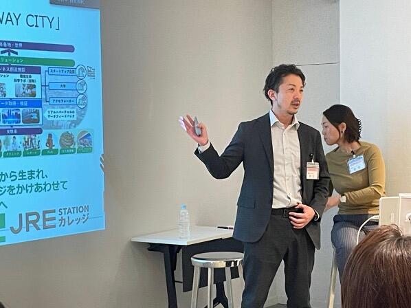 JREステーションカレッジの講義の様子 提供:株式会社リバネス