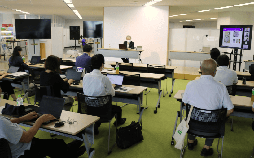 マイクロ化学チップ発明者 北森武彦先生に聞く、グローバル人材となるために必要な能力とは | リケラボ